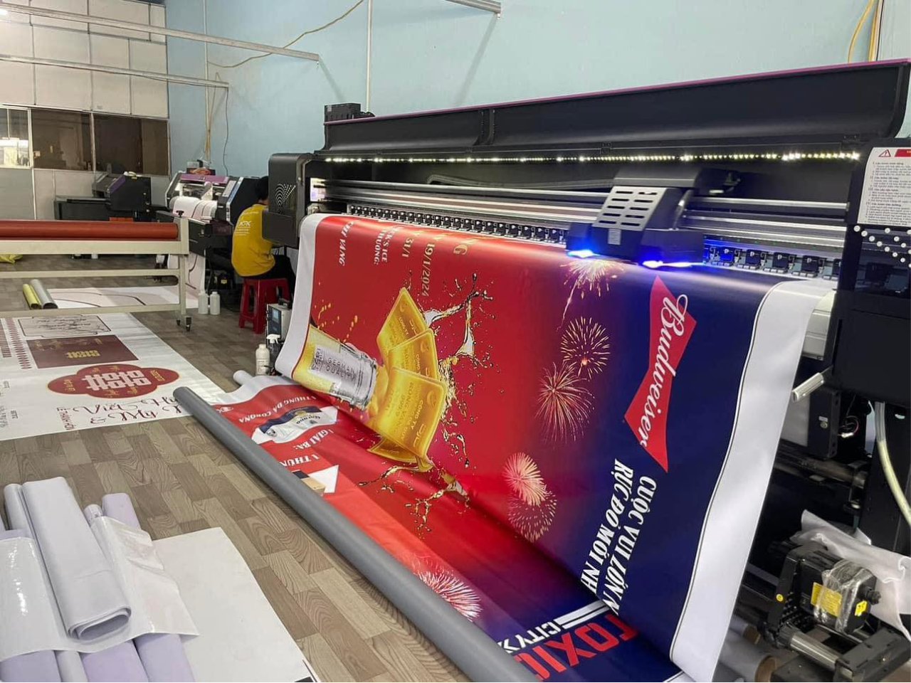 IN UV TRÊN BẠT 2 DA