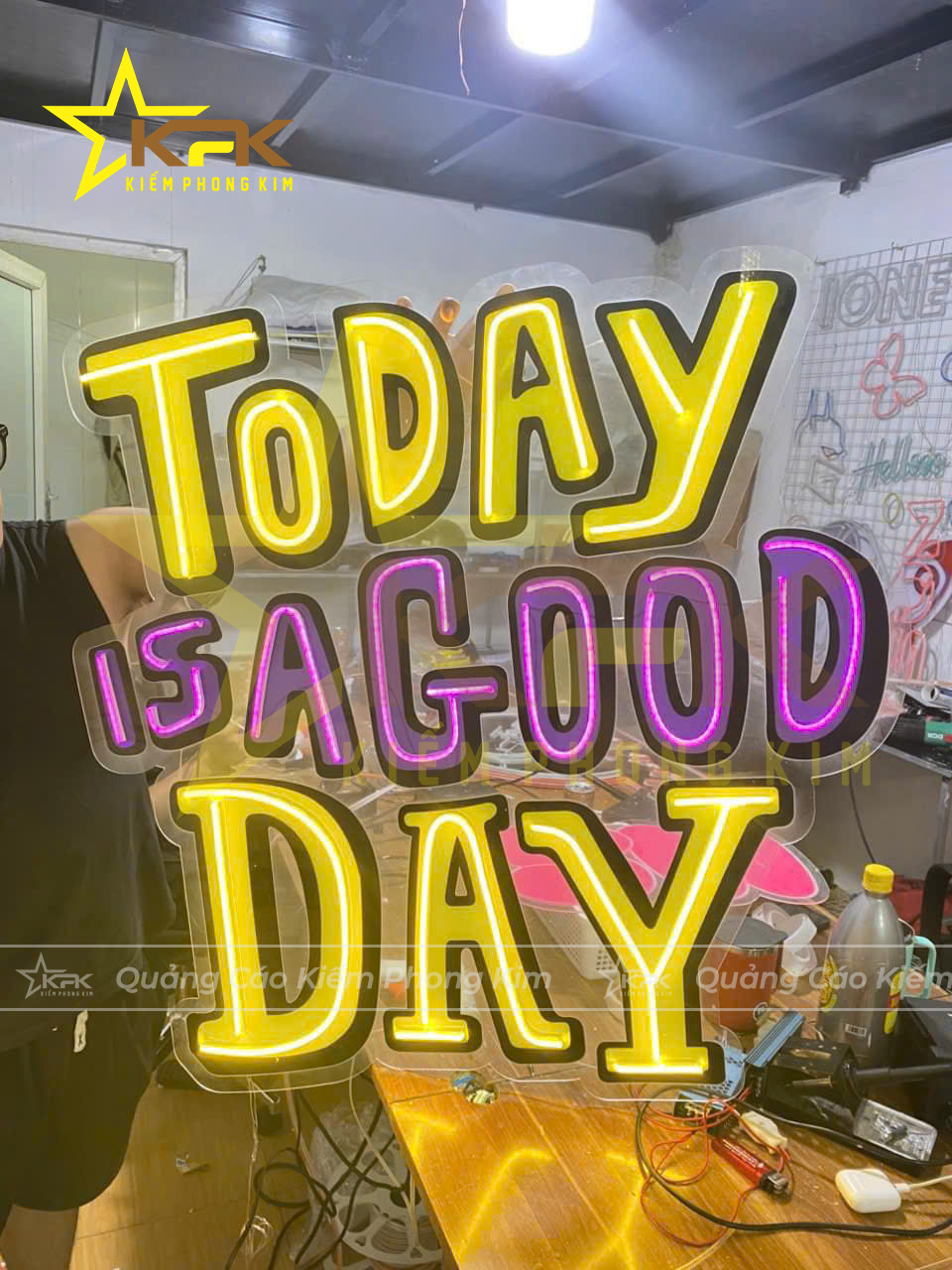 CHUYÊN GIA CÔNG BẢNG LED NEON TẠI ĐÀ NẴNG