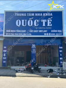 THI CÔNG MẶT DỰNG ALU, CHỮ MICA SÁNG ĐÈN TẠI NHA KHOA QUỐC TẾ BẮC TRÀ MY