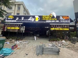 THI CÔNG LẮP ĐẶT BẢNG HIỆU VÀ CHỮ NỔI SÁNG ĐÈN TẠI ĐÀ NẴNG