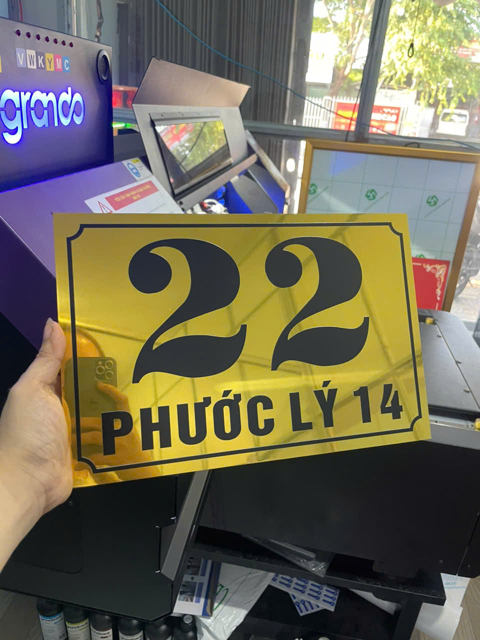BIỂN SỐ NHÀ IN UV TRÊN ALU VÀNG GƯƠNG GIÁ RẺ TẠI ĐÀ NẴNG